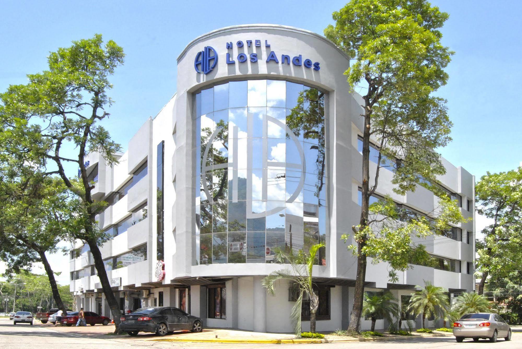 Hotel Los Andes San Pedro Sula Extérieur photo