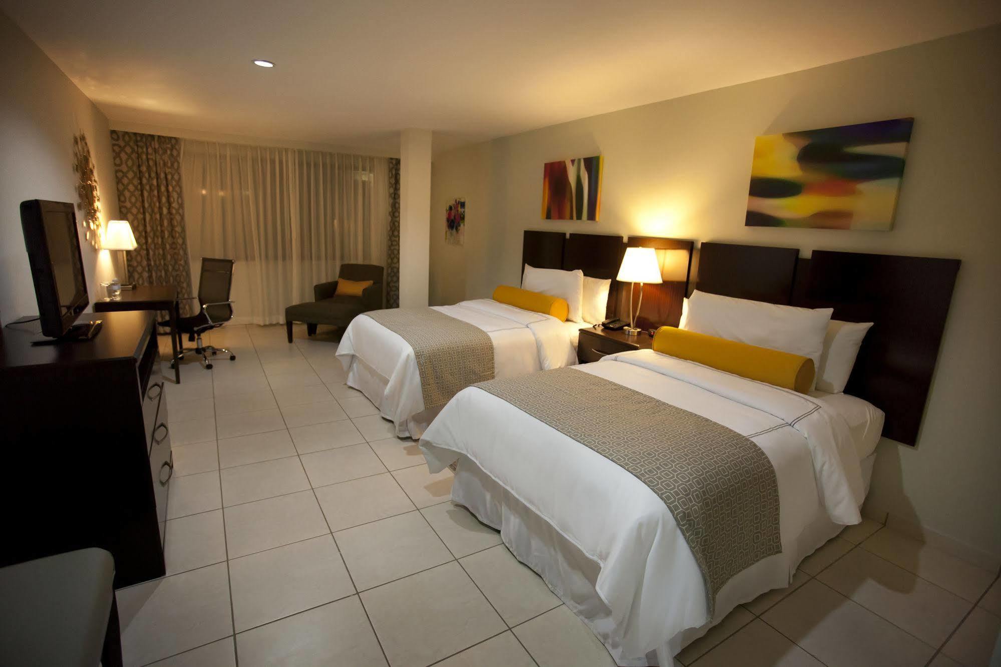 Hotel Los Andes San Pedro Sula Extérieur photo
